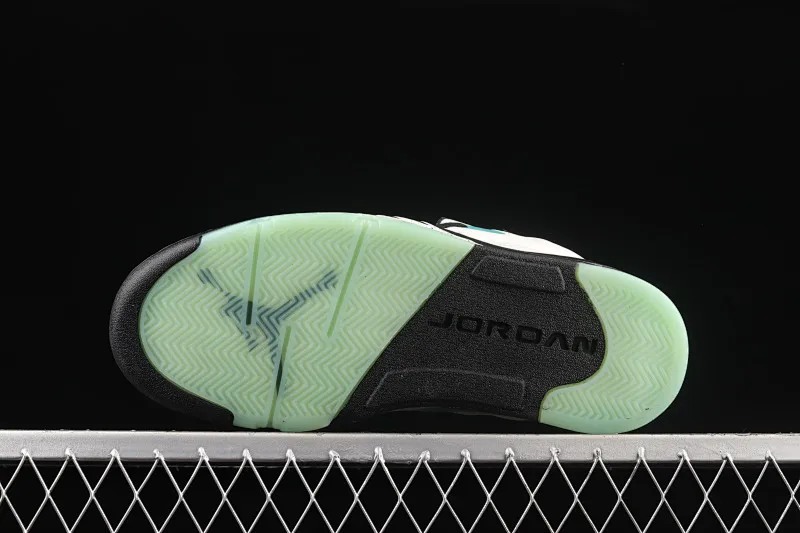 All categories Air Jordan Jordan series basketball shoes Air Jordan 5 G version Air Jordan 5 "Island Green" AJ5 Joe 5 Snow Leopard 3M Reflective Guo Ailun's same style CN2932-100